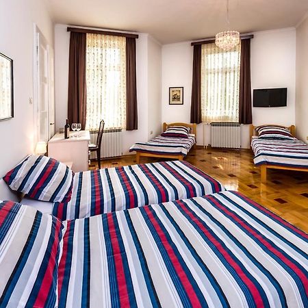 Vila Regina Rooms Karlovac Eksteriør billede