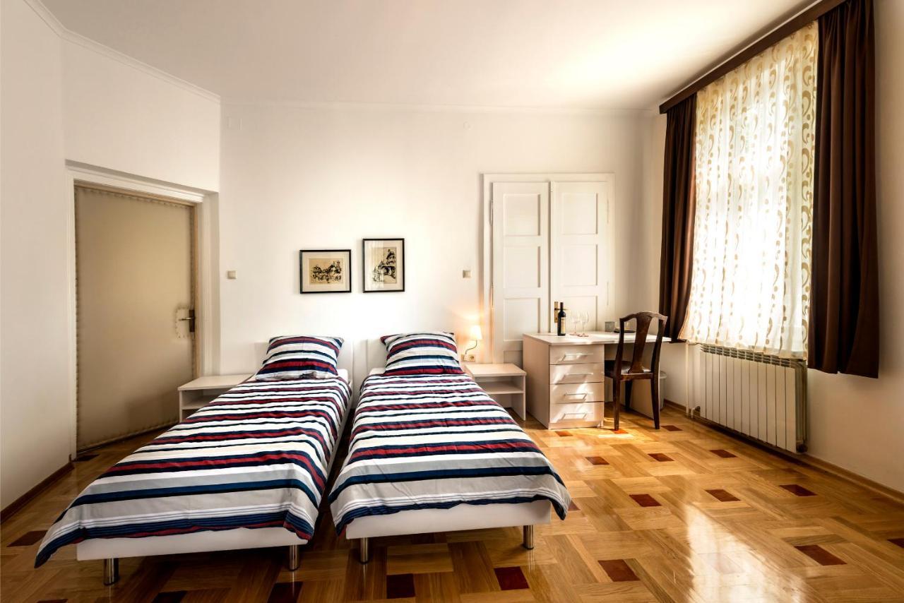 Vila Regina Rooms Karlovac Eksteriør billede