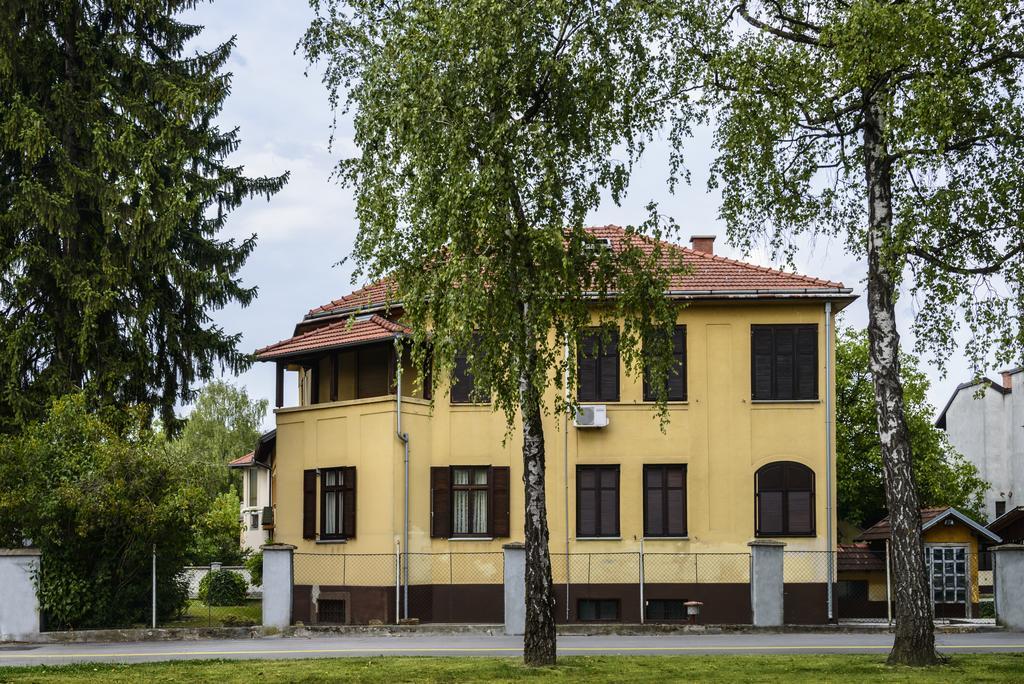 Vila Regina Rooms Karlovac Eksteriør billede